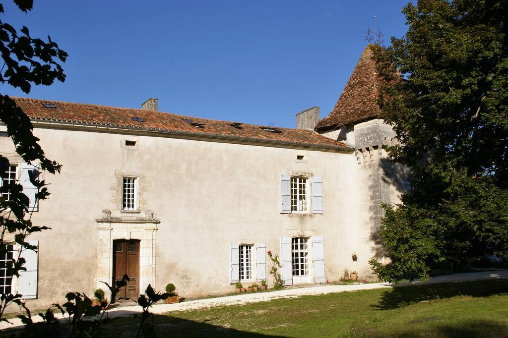 Chateau De La Combe Puyrenier 外观 照片